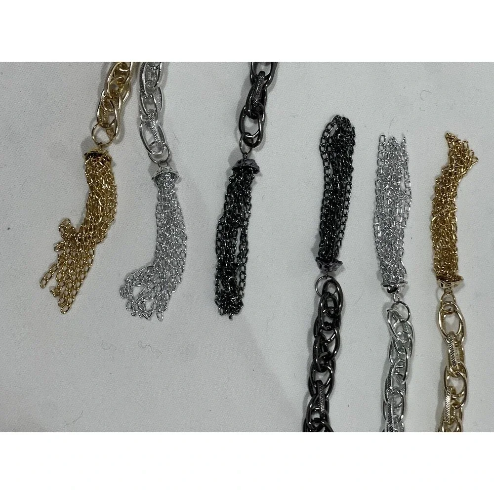 The Unbranded Brand triple chain
